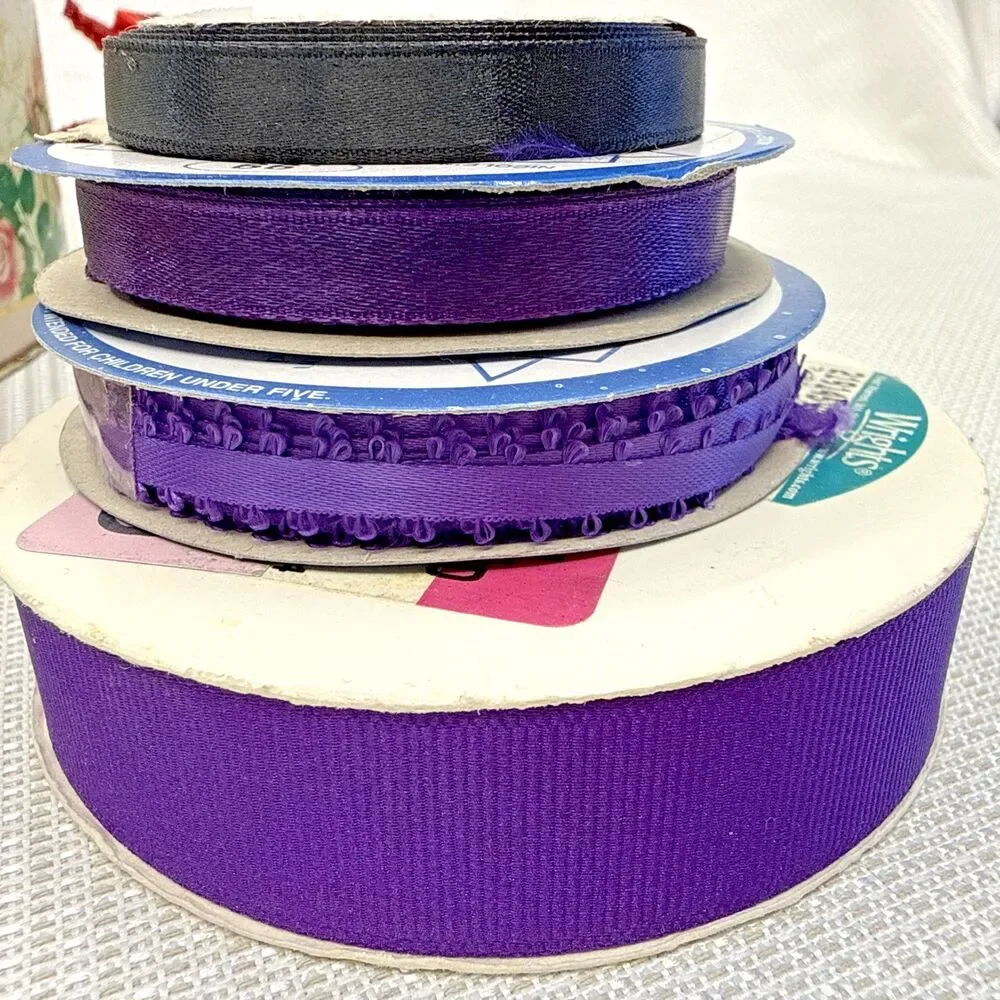 Vintage MCM Sewing Tin Lot, Buttons Thread Notions Applique Labels Ribbon, More!